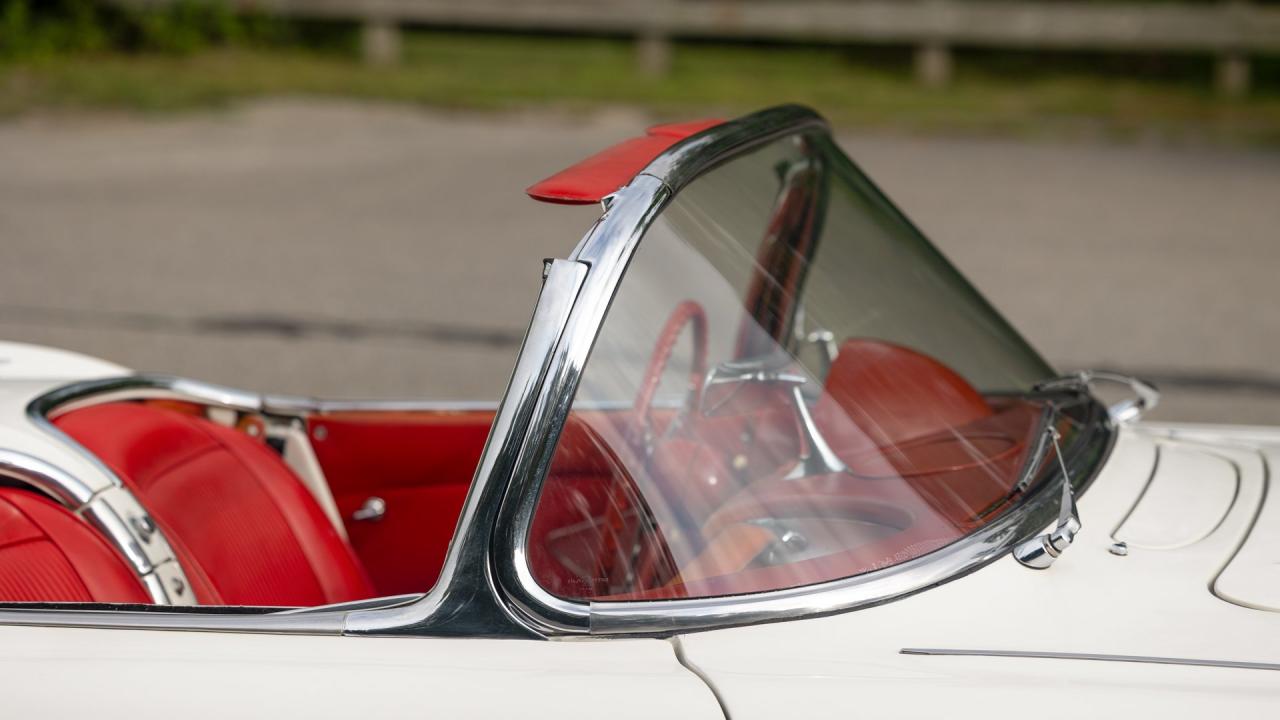 1961 Chevrolet Corvette 283/315 "Fuelie"