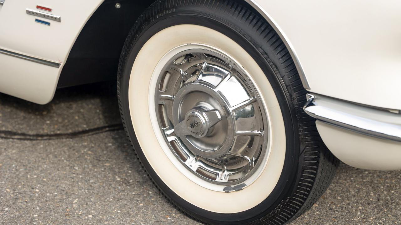 1961 Chevrolet Corvette 283/315 "Fuelie"