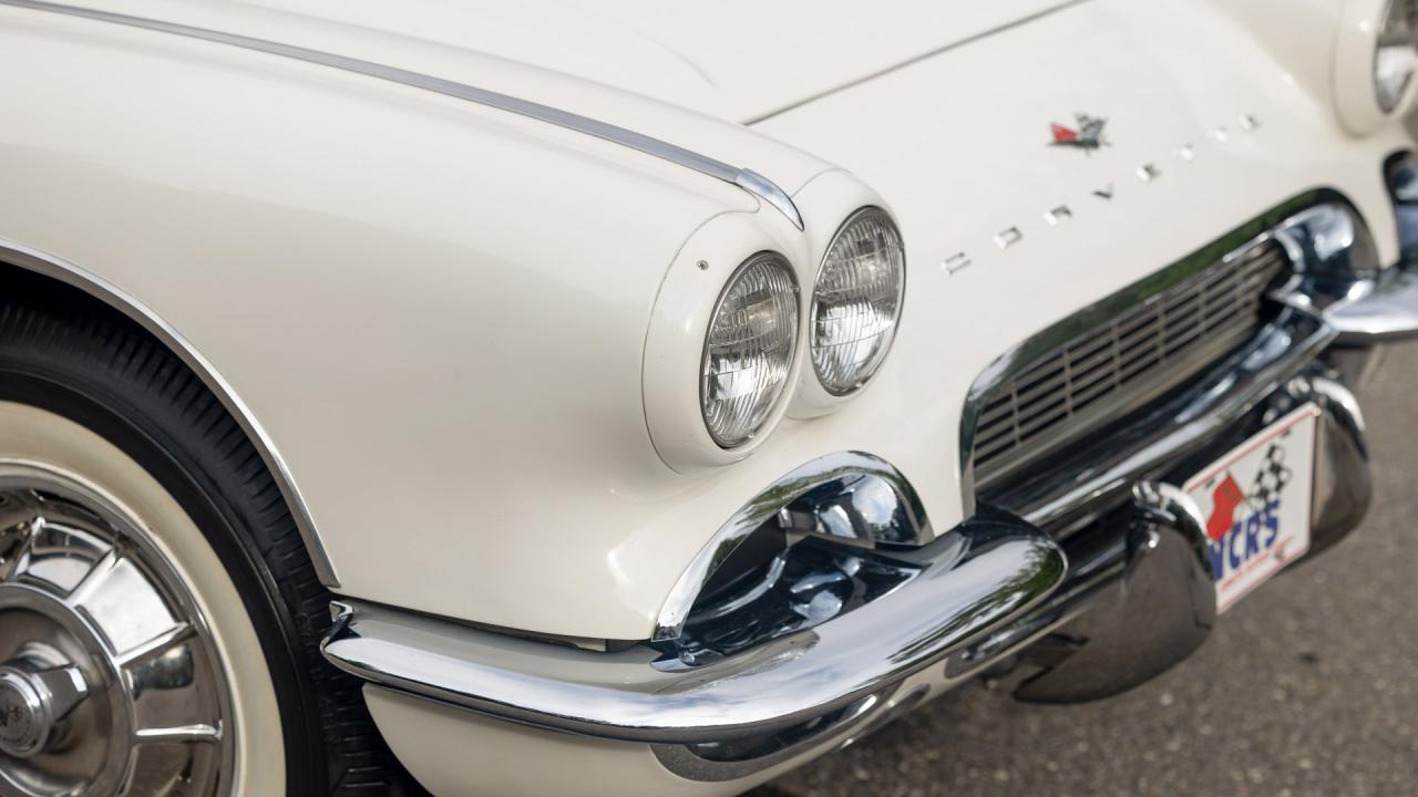 1961 Chevrolet Corvette 283/315 "Fuelie"