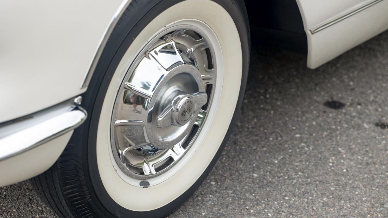 1961 Chevrolet Corvette 283/315 "Fuelie"