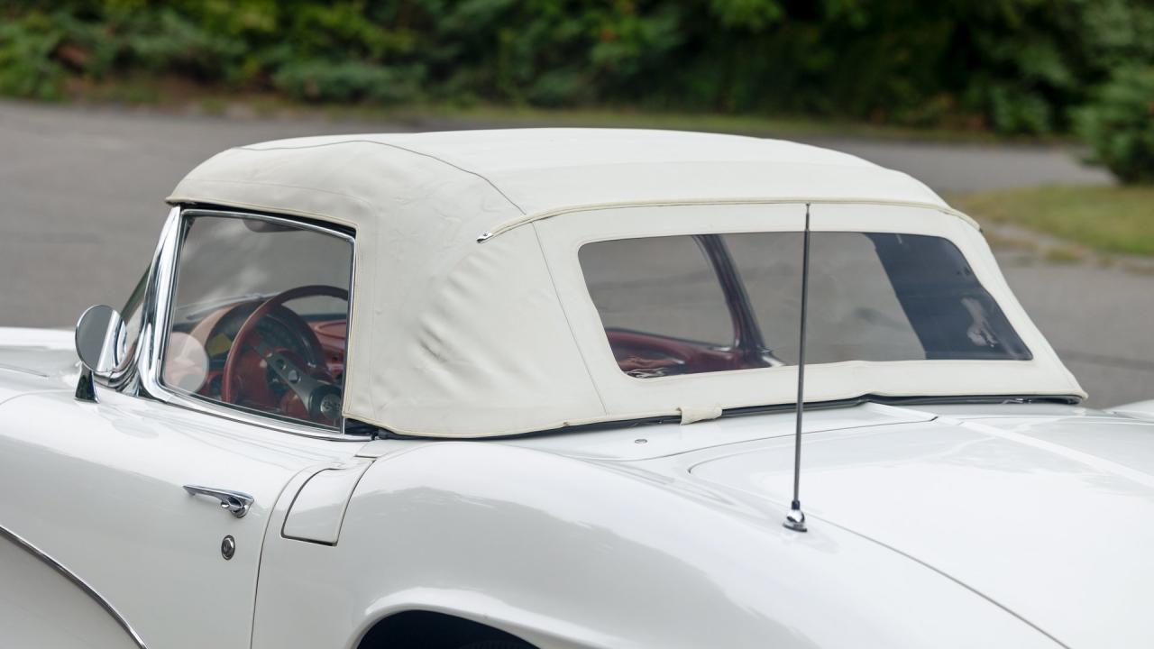 1961 Chevrolet Corvette 283/315 "Fuelie"