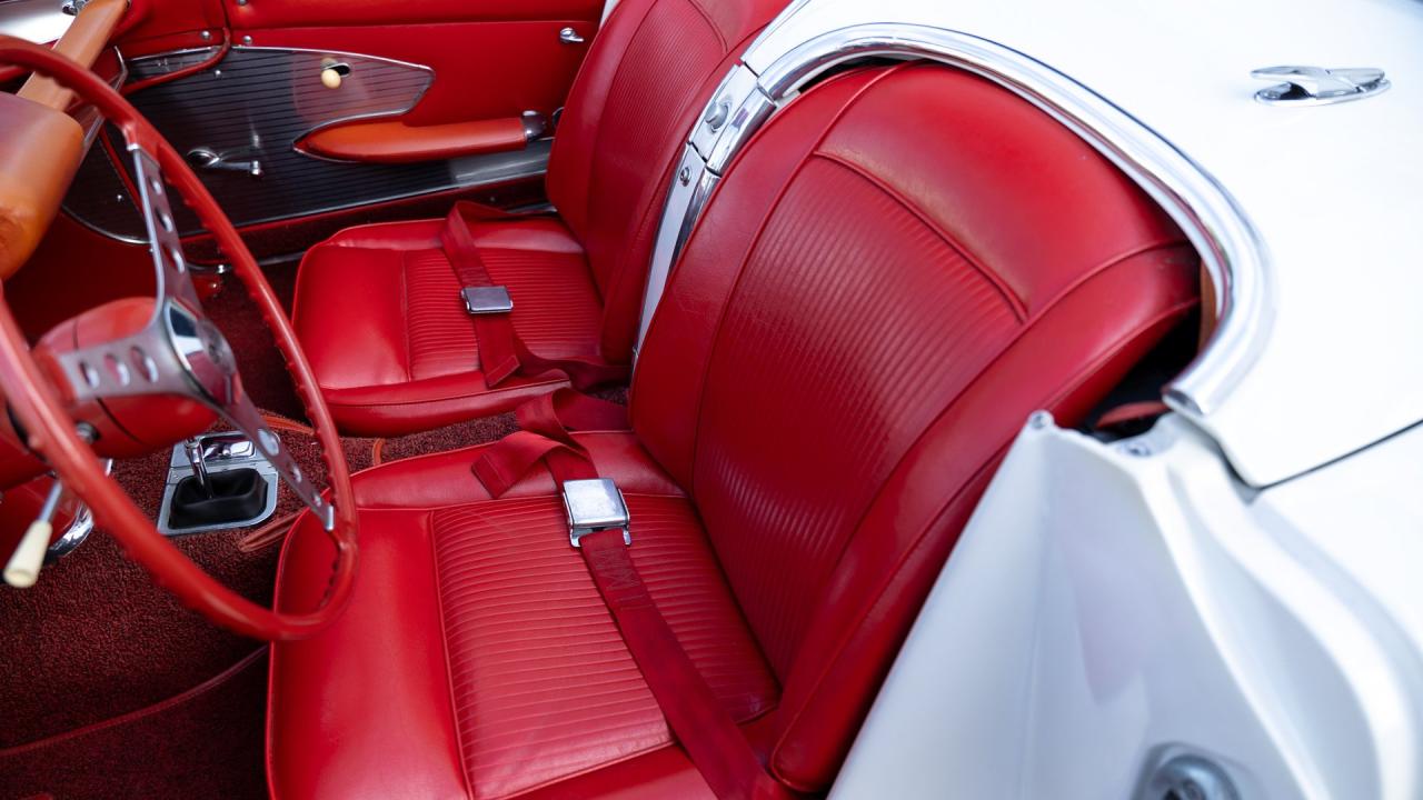1961 Chevrolet Corvette 283/315 "Fuelie"