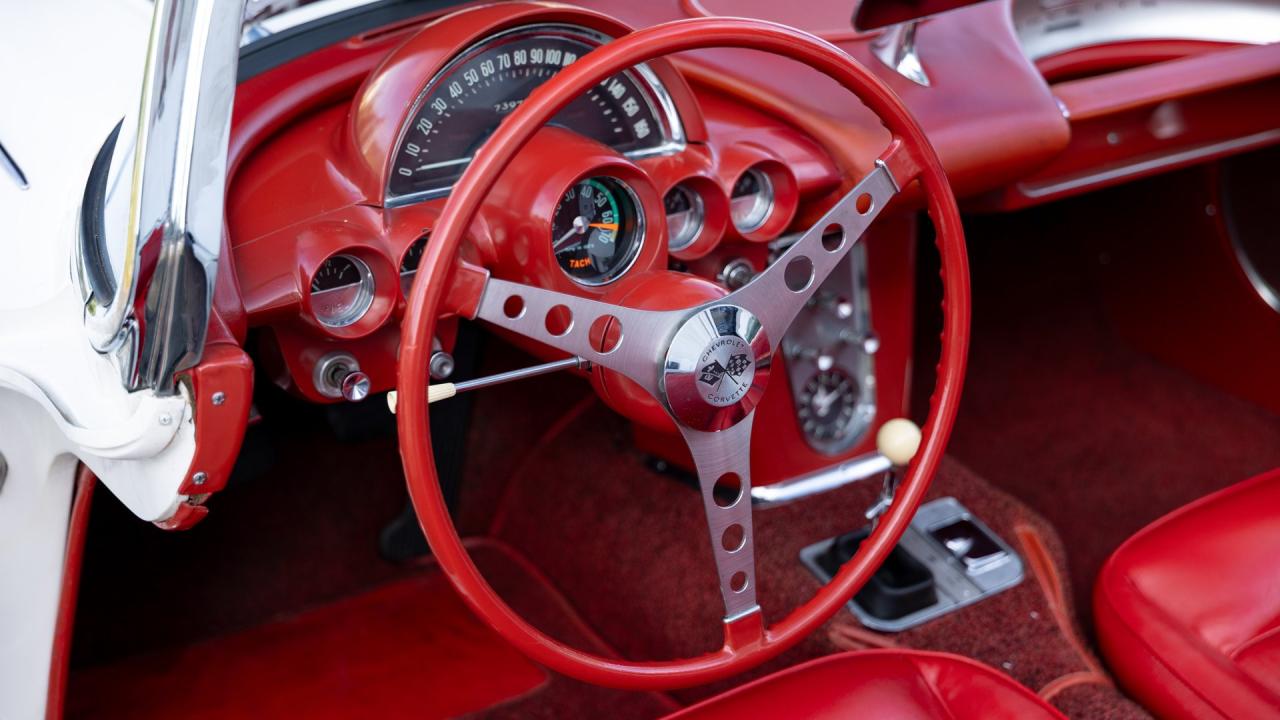 1961 Chevrolet Corvette 283/315 "Fuelie"
