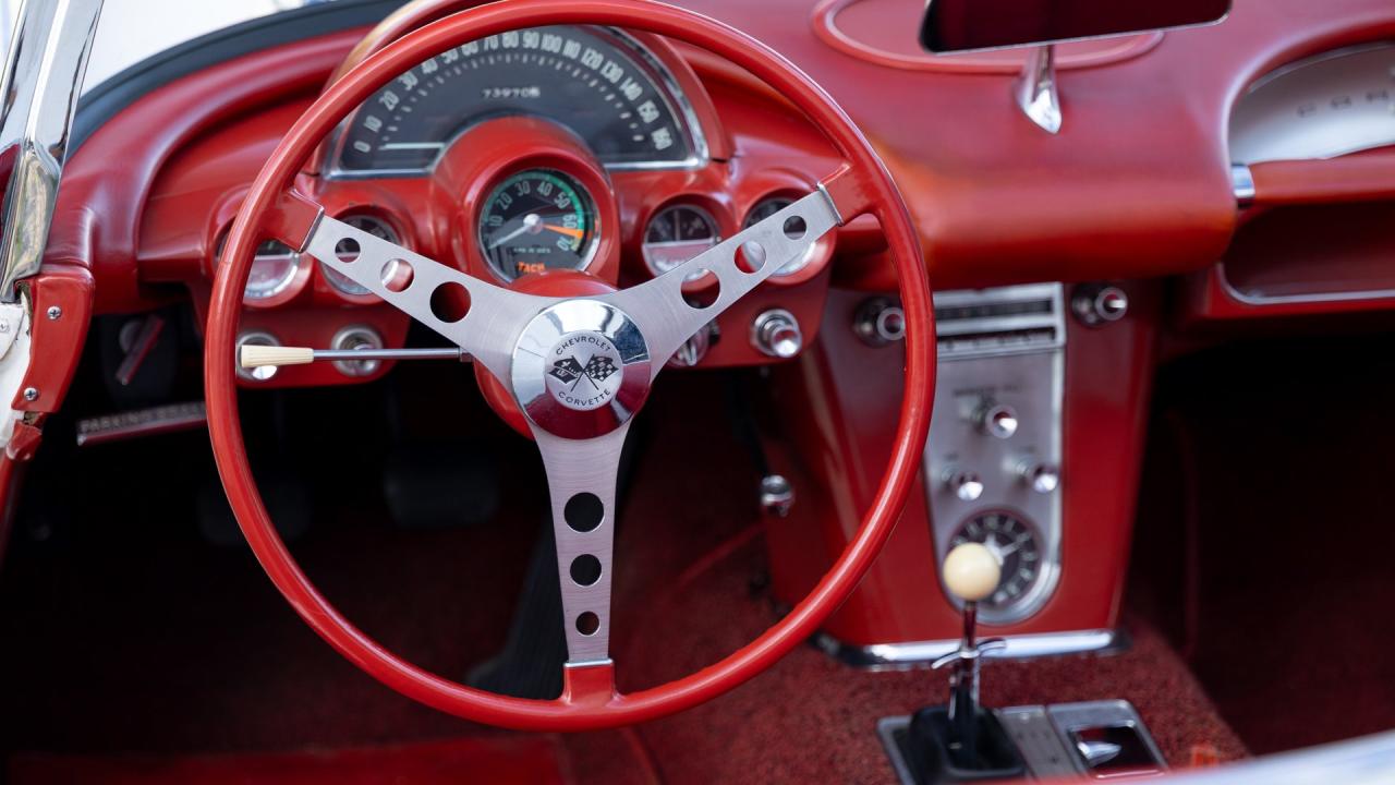 1961 Chevrolet Corvette 283/315 "Fuelie"
