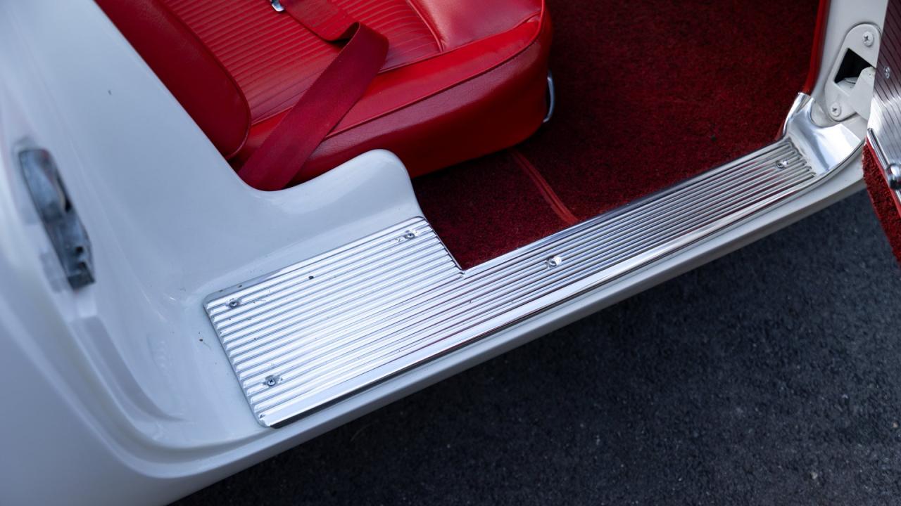 1961 Chevrolet Corvette 283/315 "Fuelie"