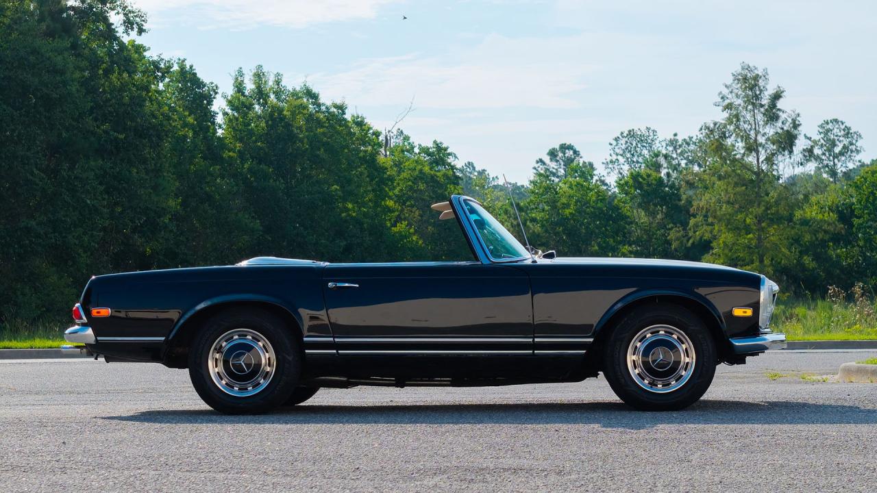 1968 Mercedes - Benz 250 SL Pagoda