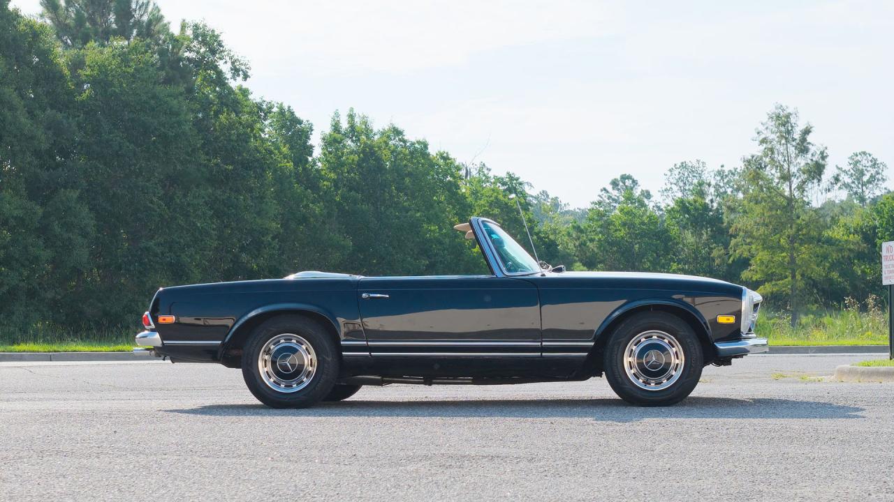 1968 Mercedes - Benz 250 SL Pagoda
