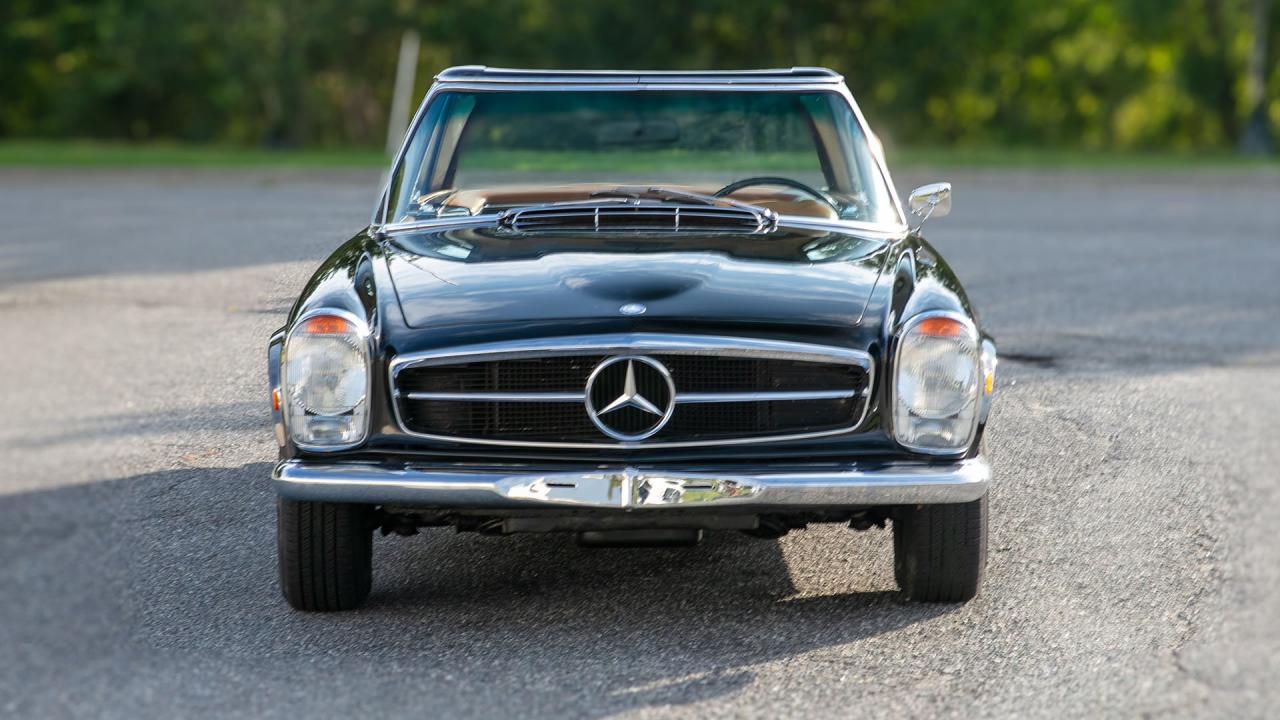 1968 Mercedes - Benz 250 SL Pagoda