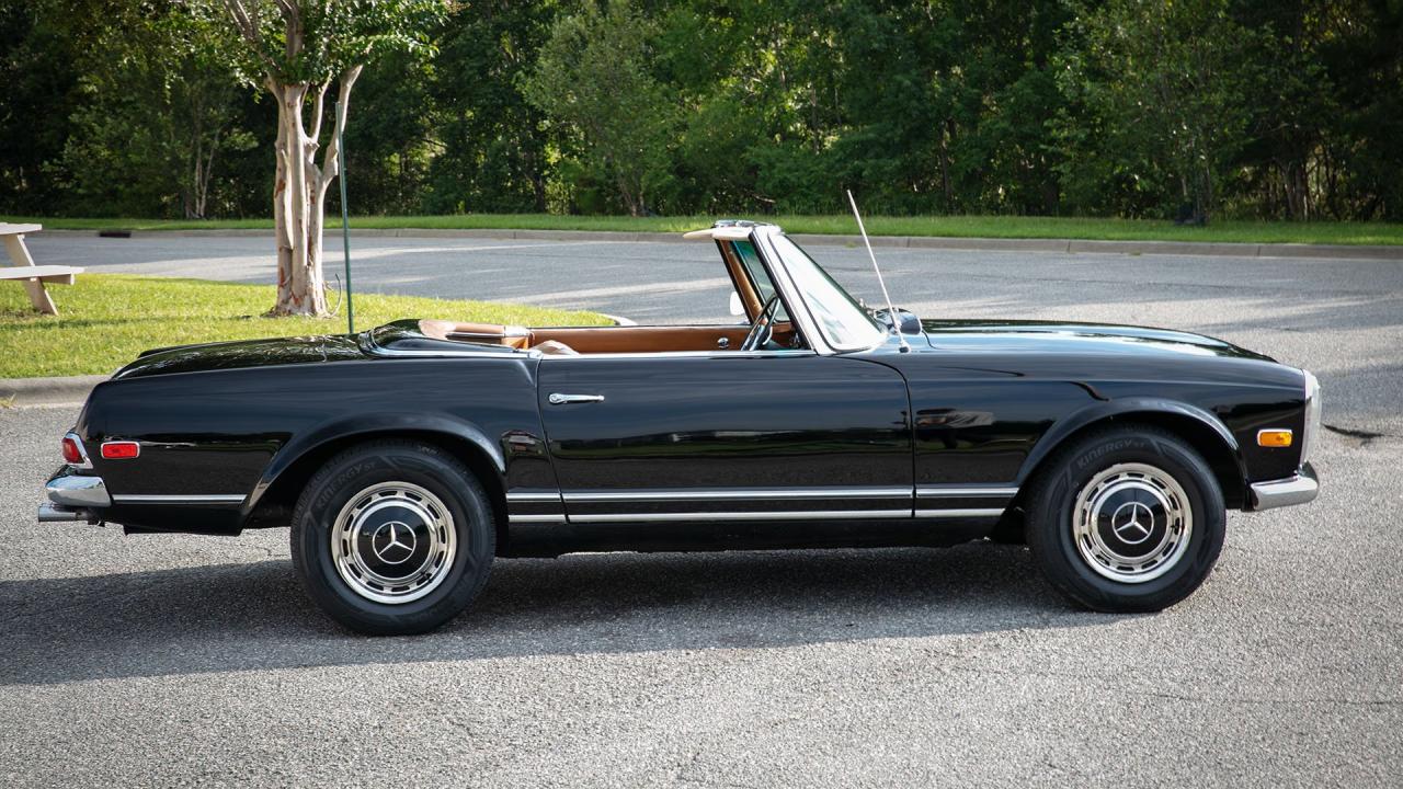 1968 Mercedes - Benz 250 SL Pagoda