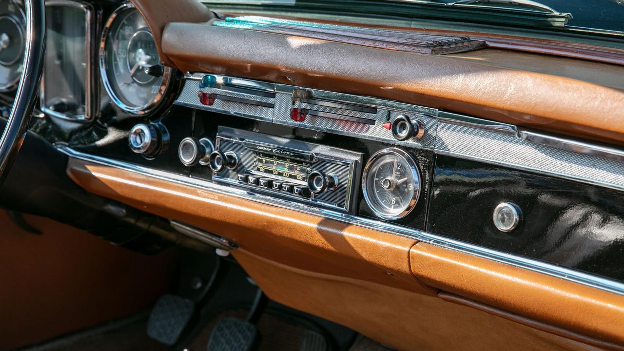 1968 Mercedes - Benz 250 SL Pagoda