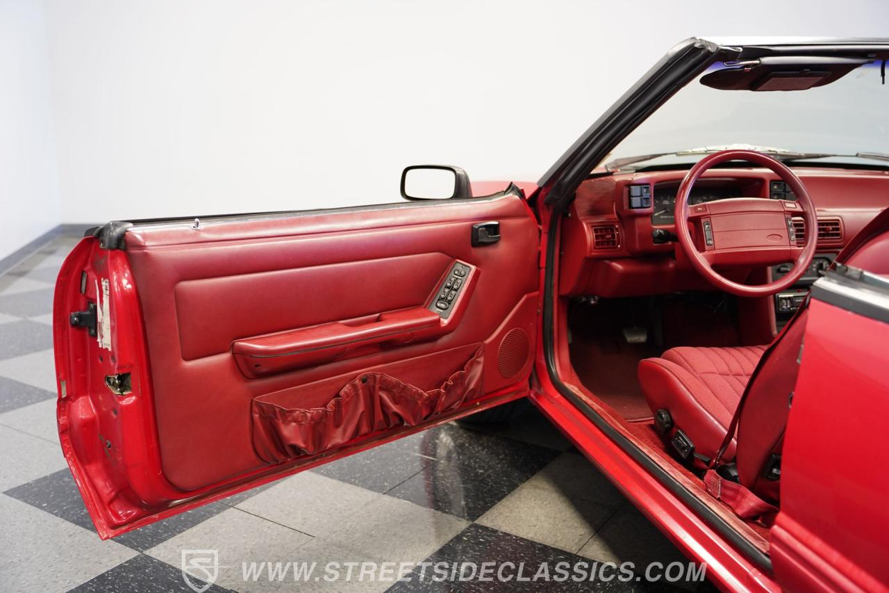 1992 Ford Mustang LX/GT Convertible