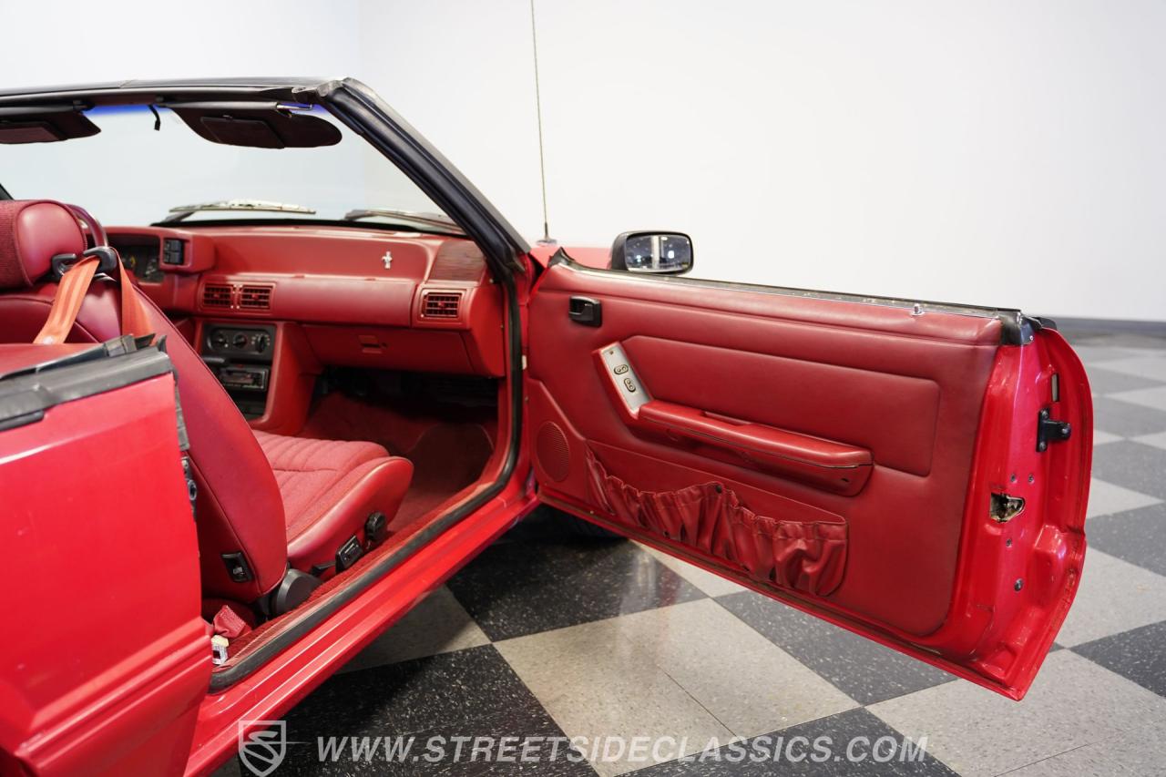 1992 Ford Mustang LX/GT Convertible