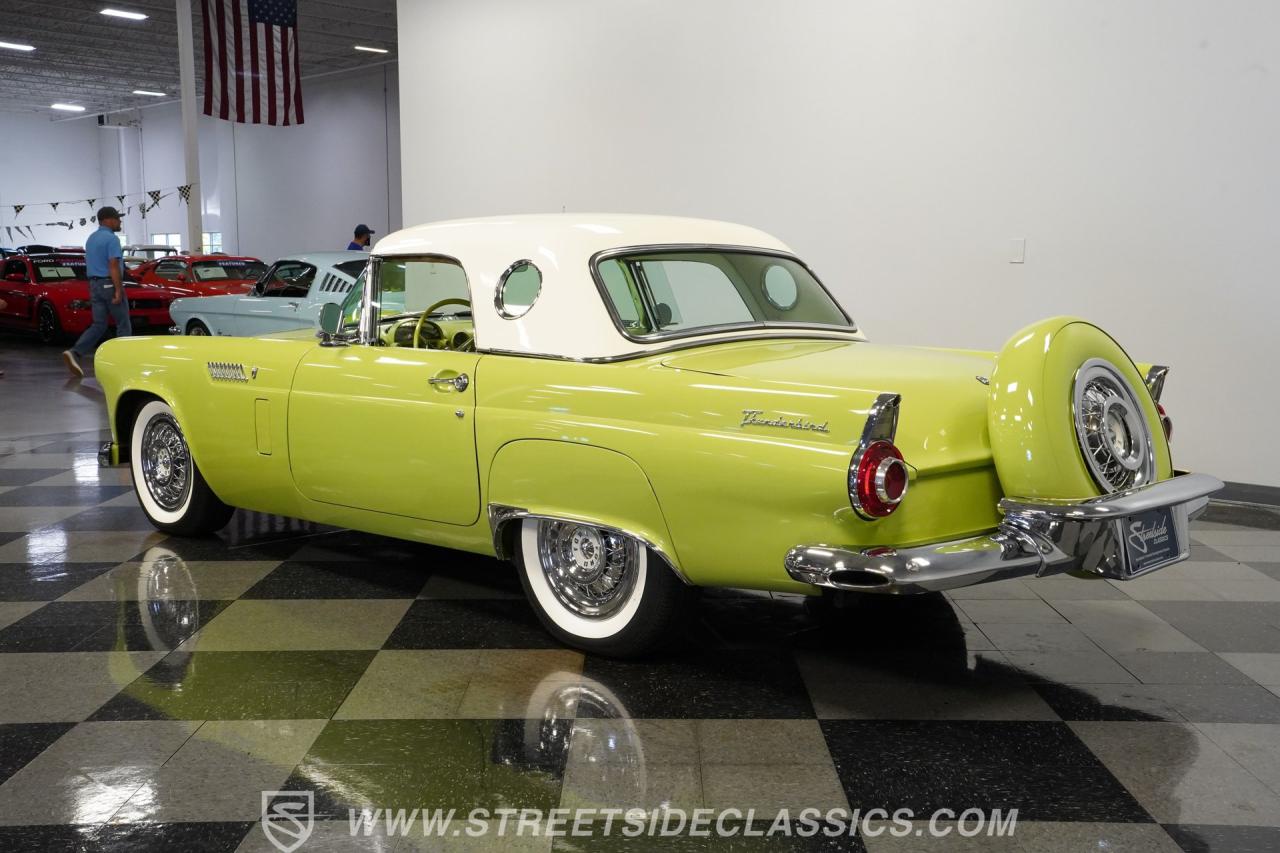 1956 Ford Thunderbird