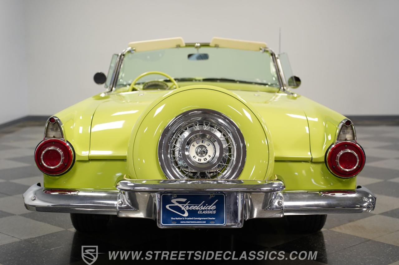 1956 Ford Thunderbird