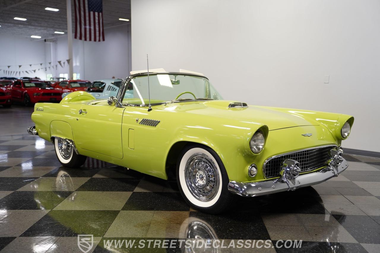 1956 Ford Thunderbird