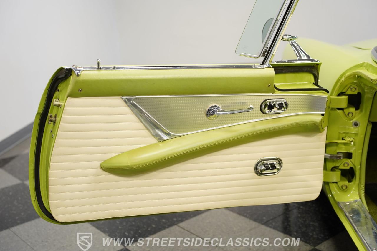 1956 Ford Thunderbird