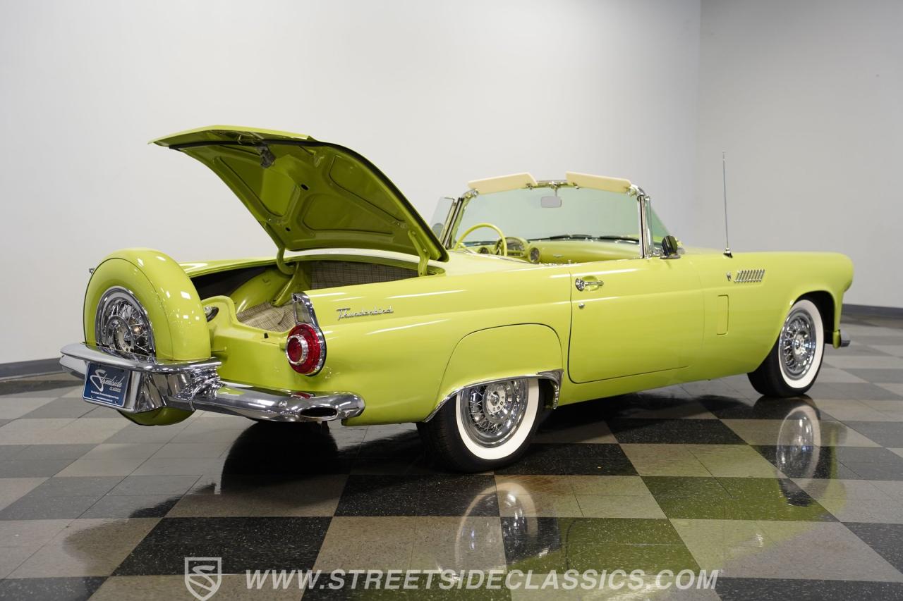 1956 Ford Thunderbird