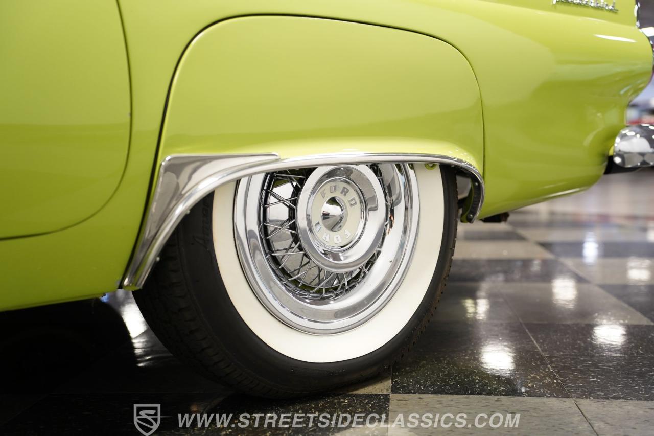 1956 Ford Thunderbird