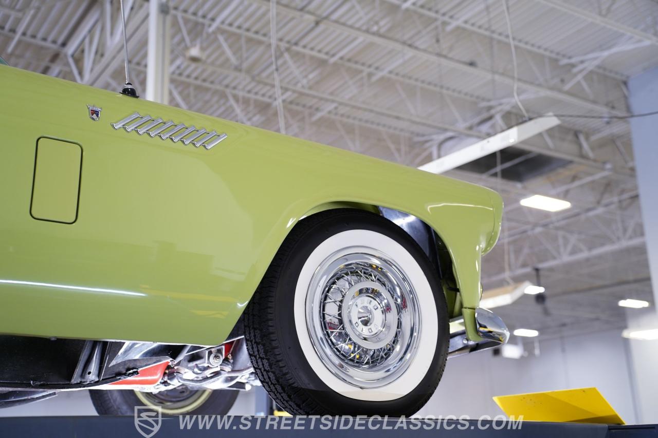 1956 Ford Thunderbird