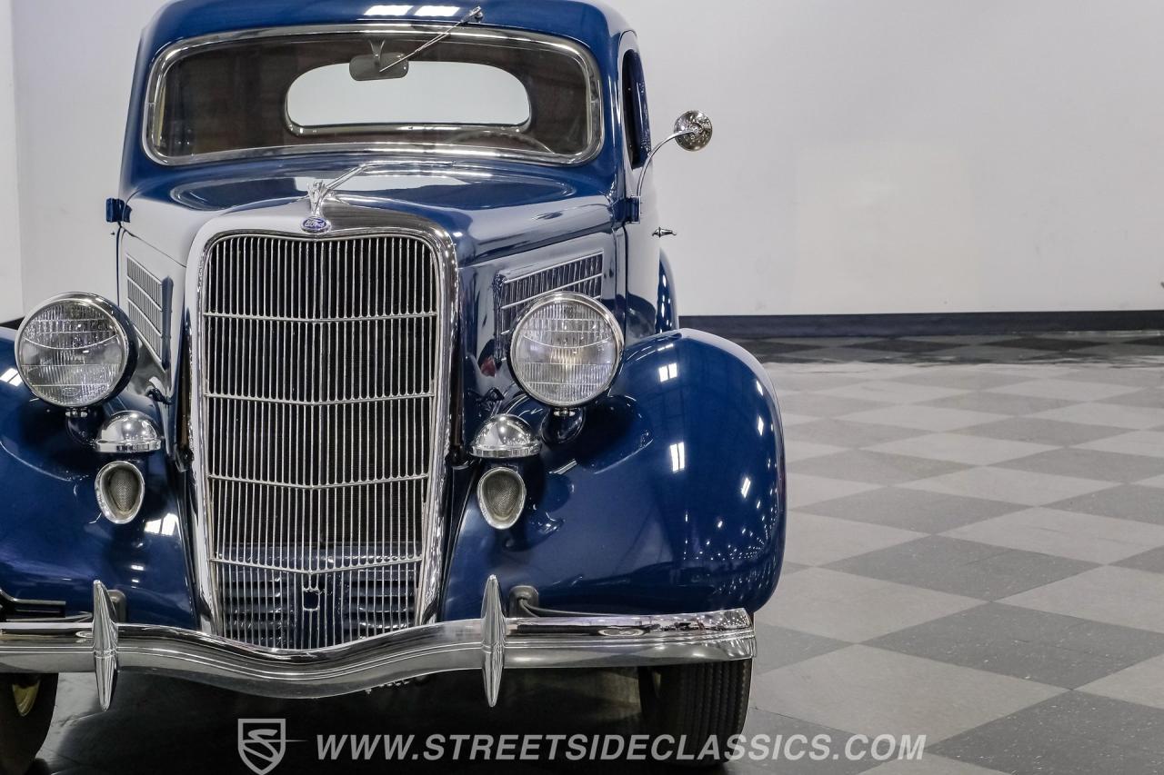 1935 Ford 5-Window Rumble Seat Coupe