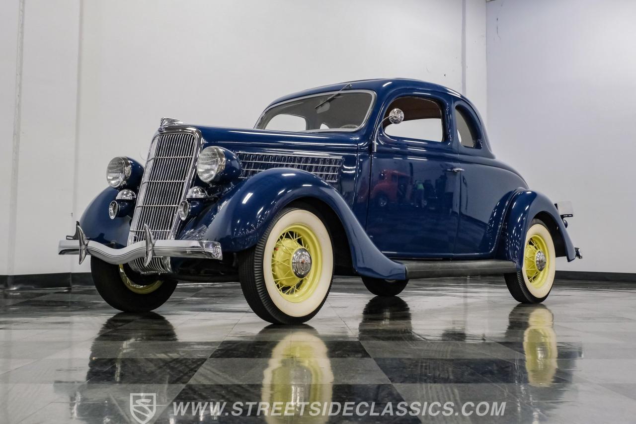 1935 Ford 5-Window Rumble Seat Coupe