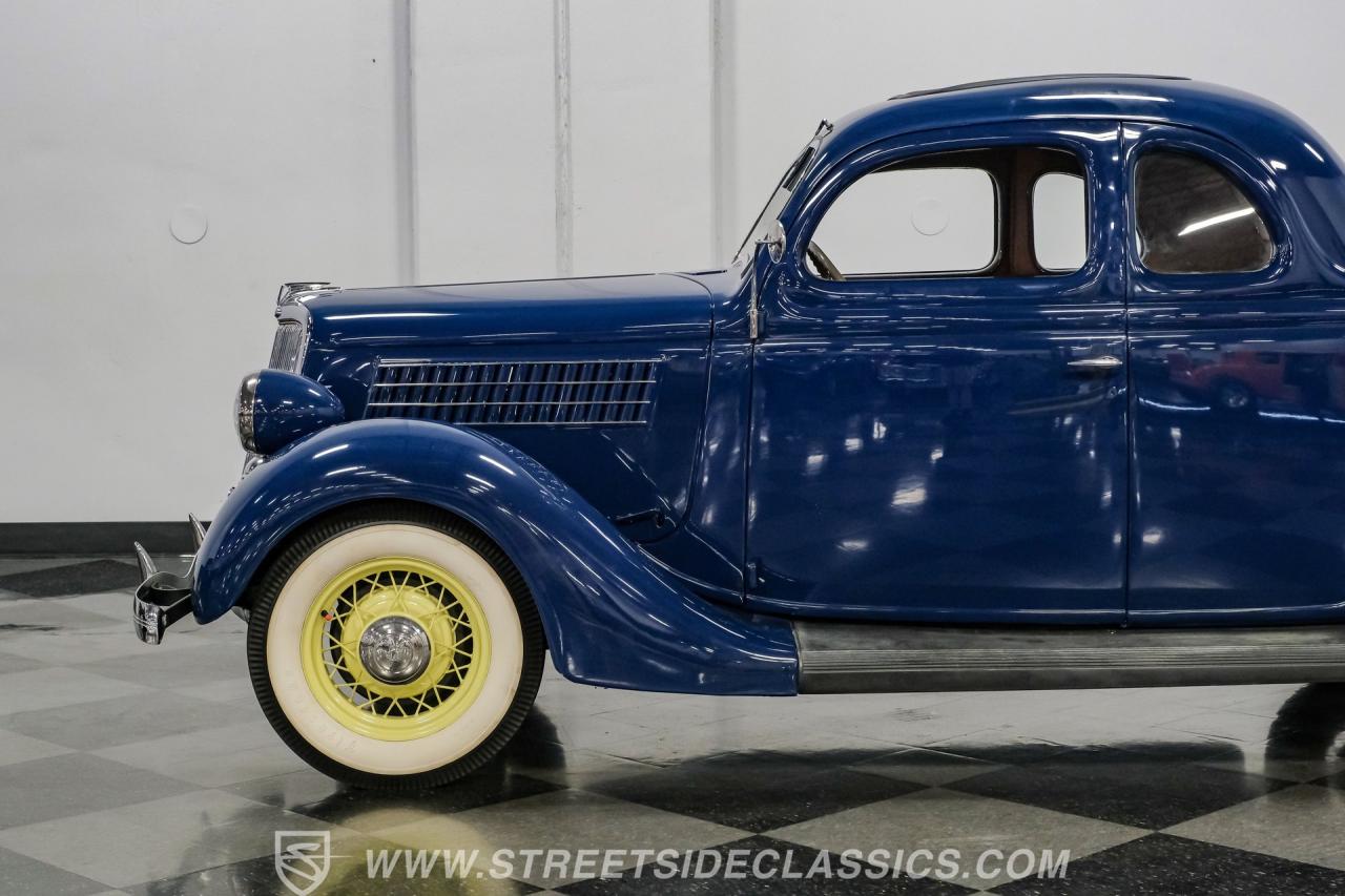 1935 Ford 5-Window Rumble Seat Coupe