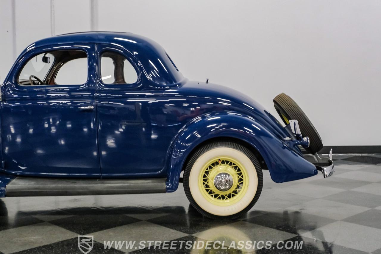 1935 Ford 5-Window Rumble Seat Coupe