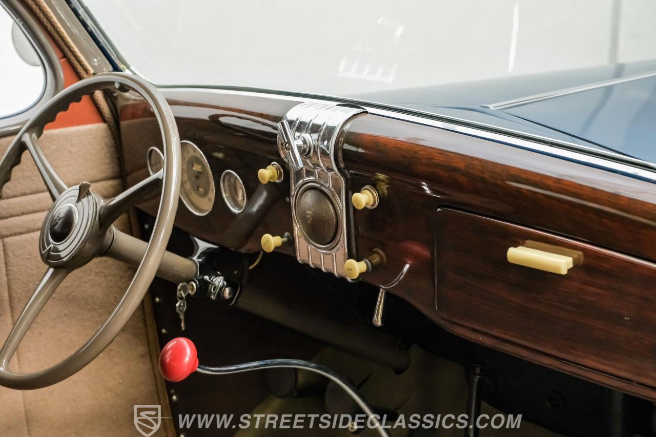1935 Ford 5-Window Rumble Seat Coupe