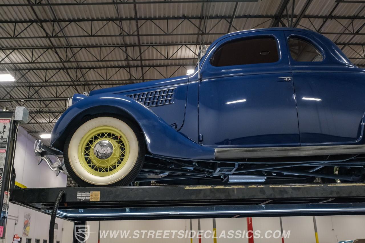 1935 Ford 5-Window Rumble Seat Coupe