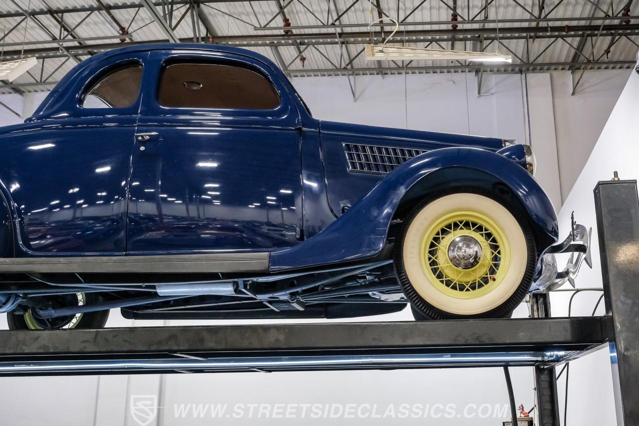 1935 Ford 5-Window Rumble Seat Coupe