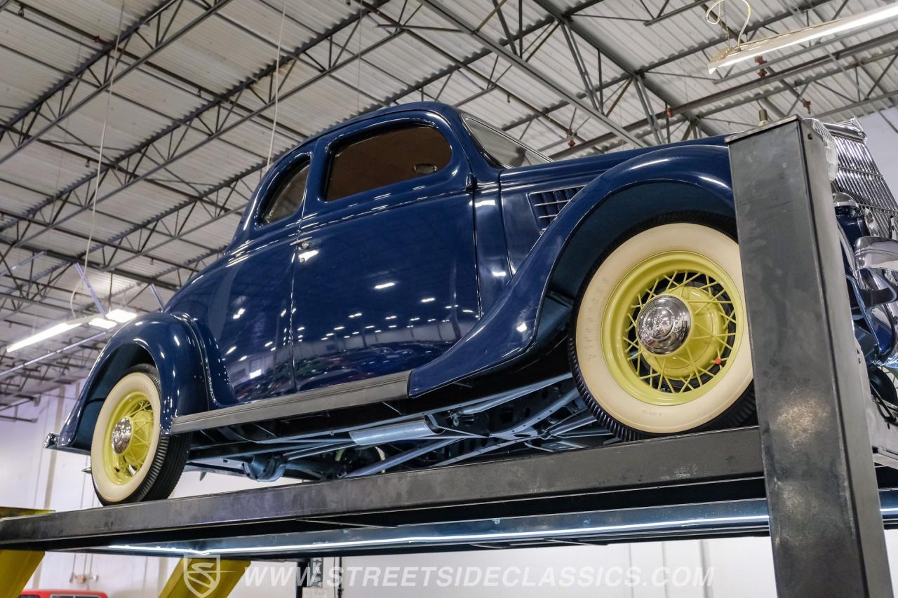 1935 Ford 5-Window Rumble Seat Coupe