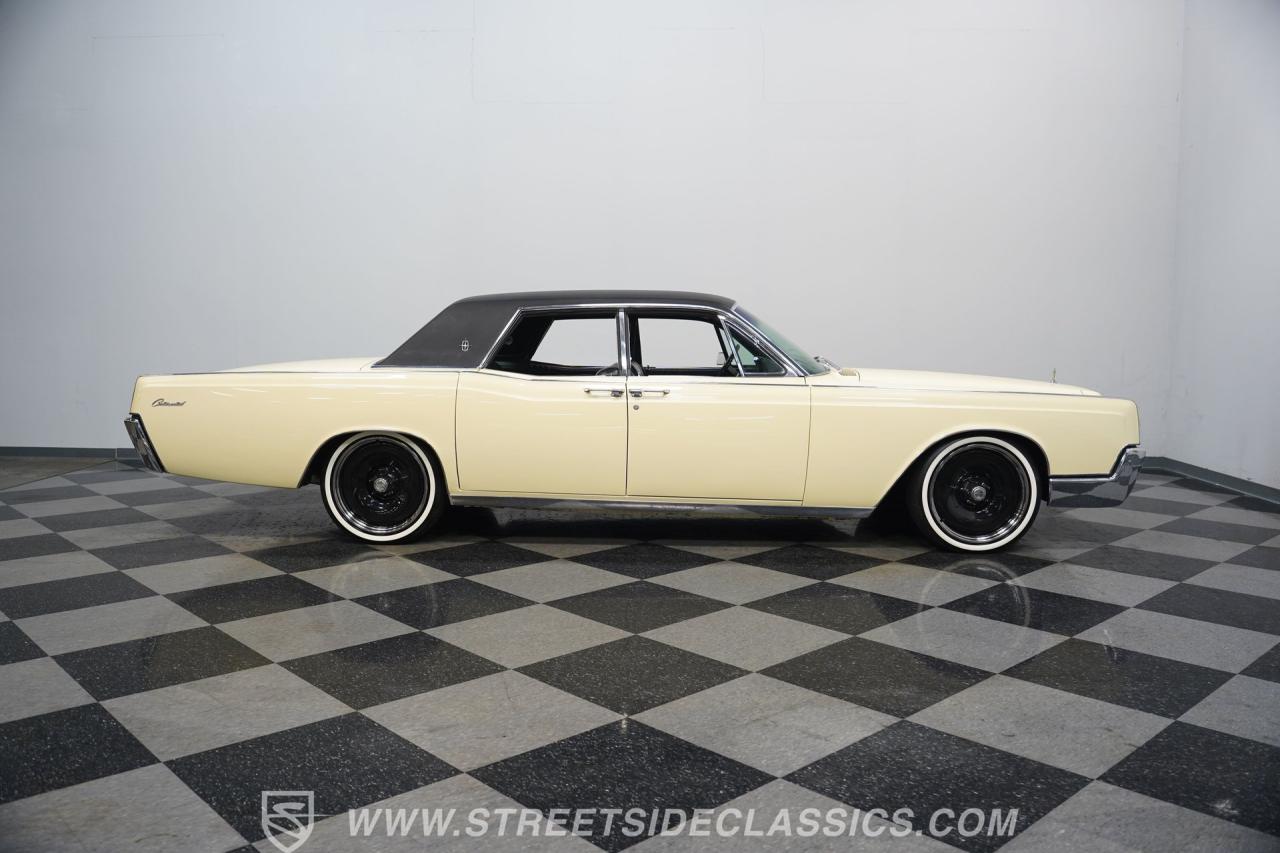 1967 Lincoln Continental