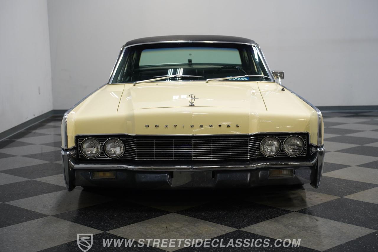 1967 Lincoln Continental
