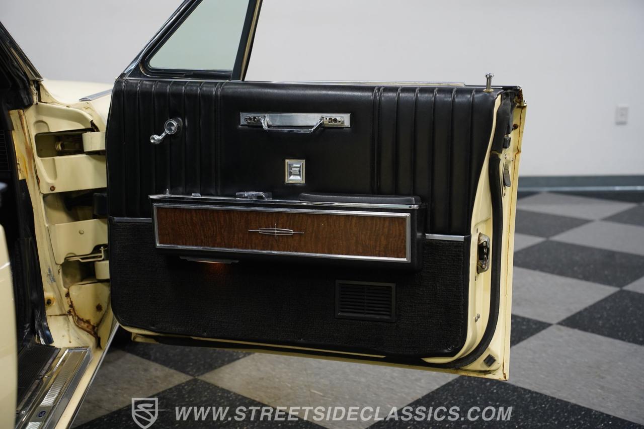 1967 Lincoln Continental