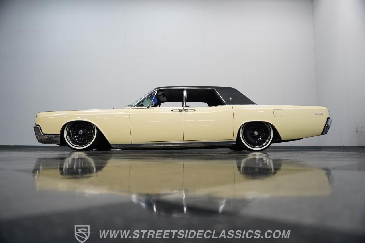 1967 Lincoln Continental