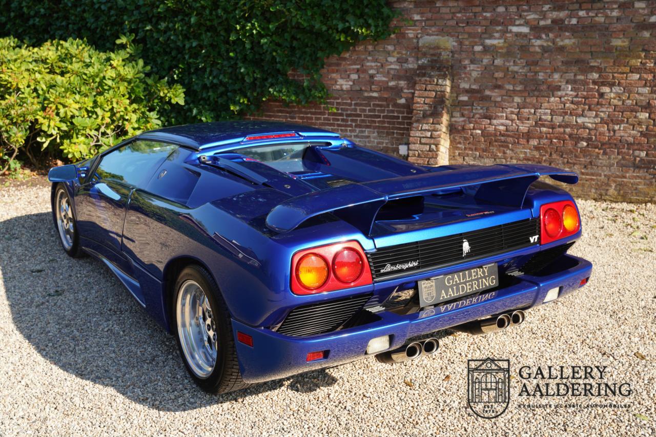 1996 Lamborghini Diablo Roadster VT &ldquo;35.000 kms and dealer service&rdquo;