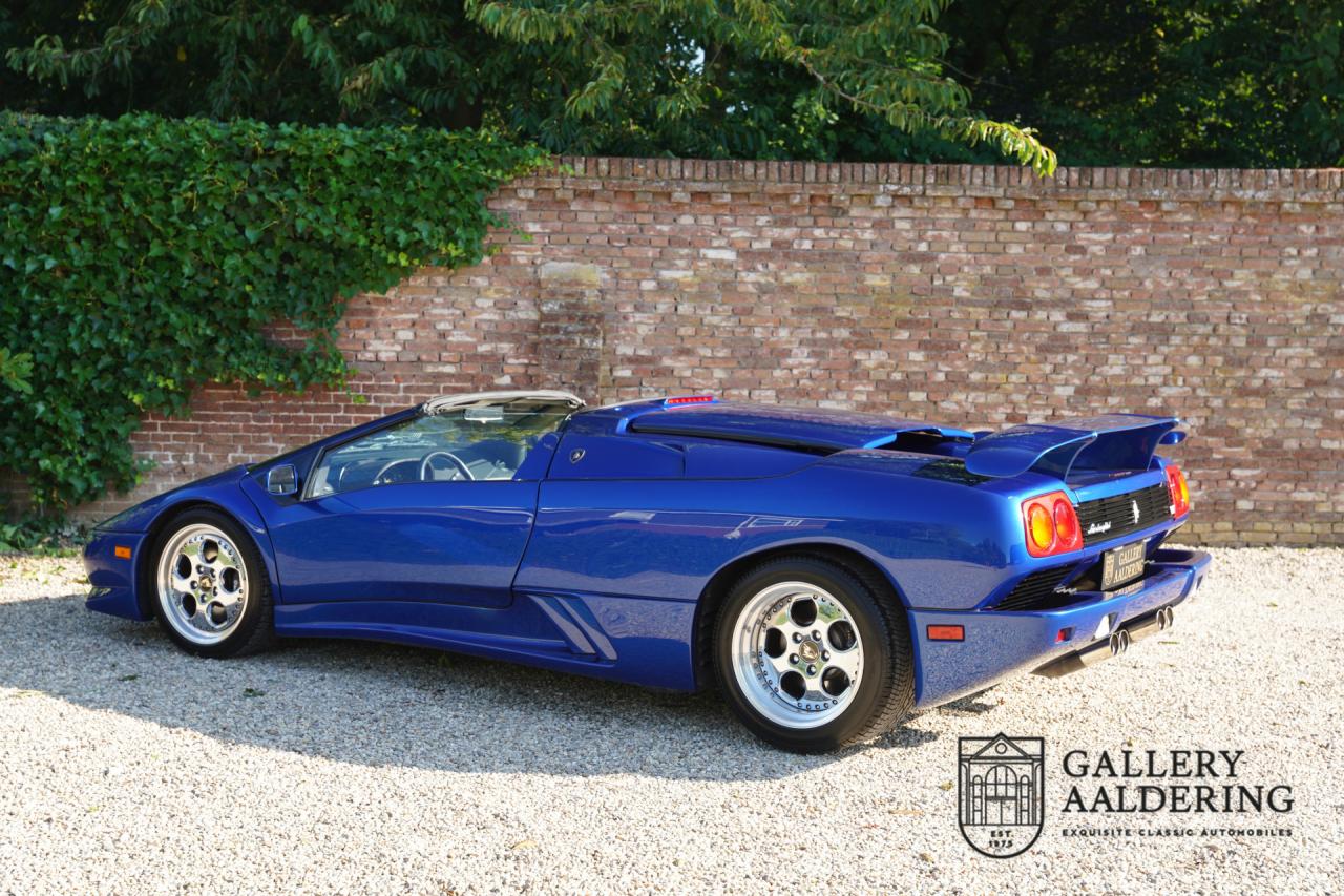 1996 Lamborghini Diablo Roadster VT &ldquo;35.000 kms and dealer service&rdquo;