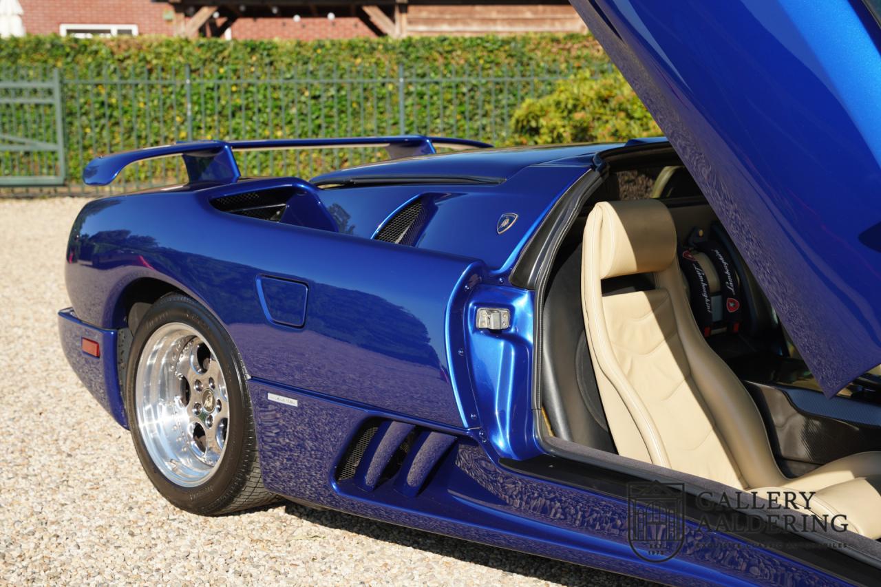 1996 Lamborghini Diablo Roadster VT &ldquo;35.000 kms and dealer service&rdquo;
