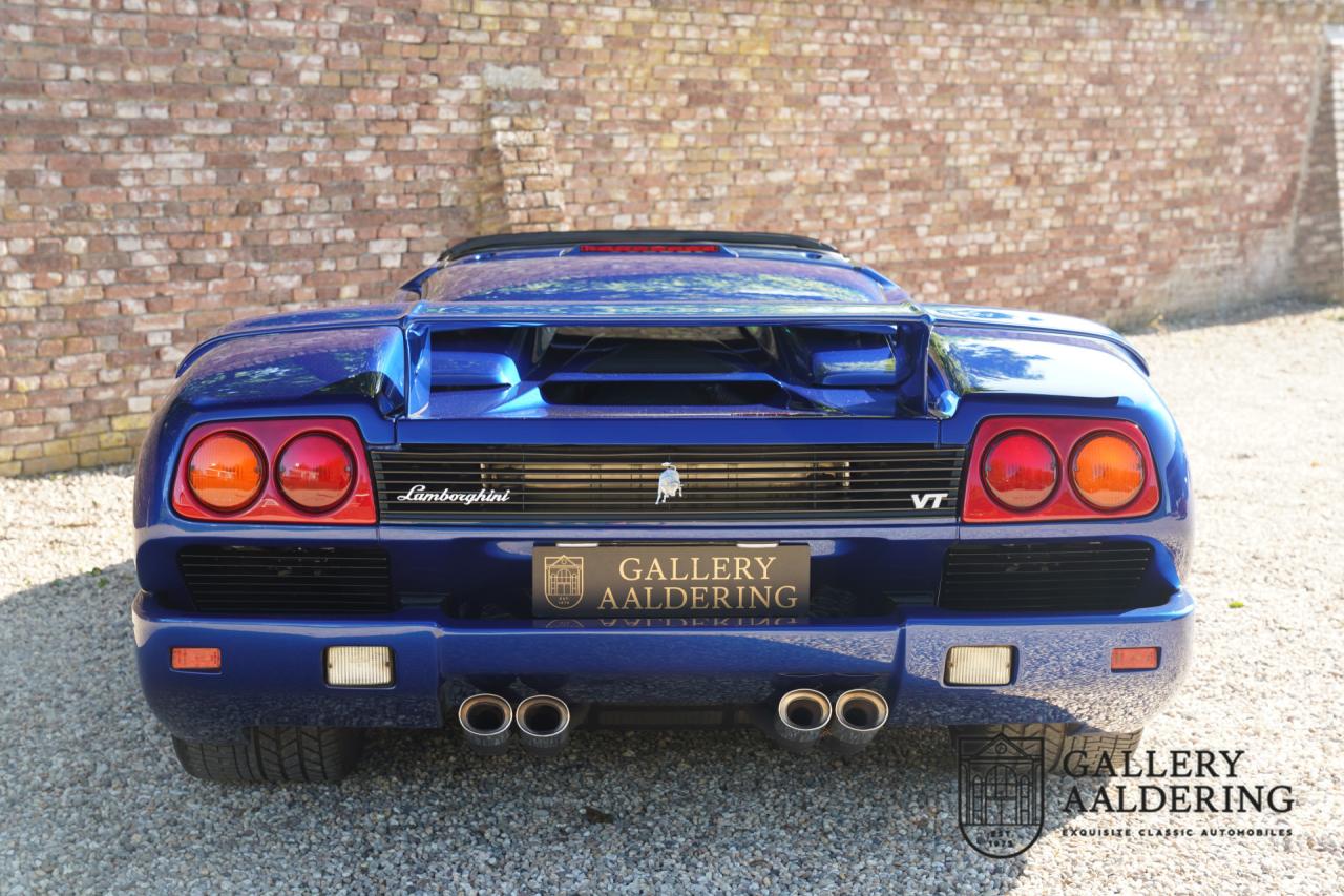 1996 Lamborghini Diablo Roadster VT &ldquo;35.000 kms and dealer service&rdquo;
