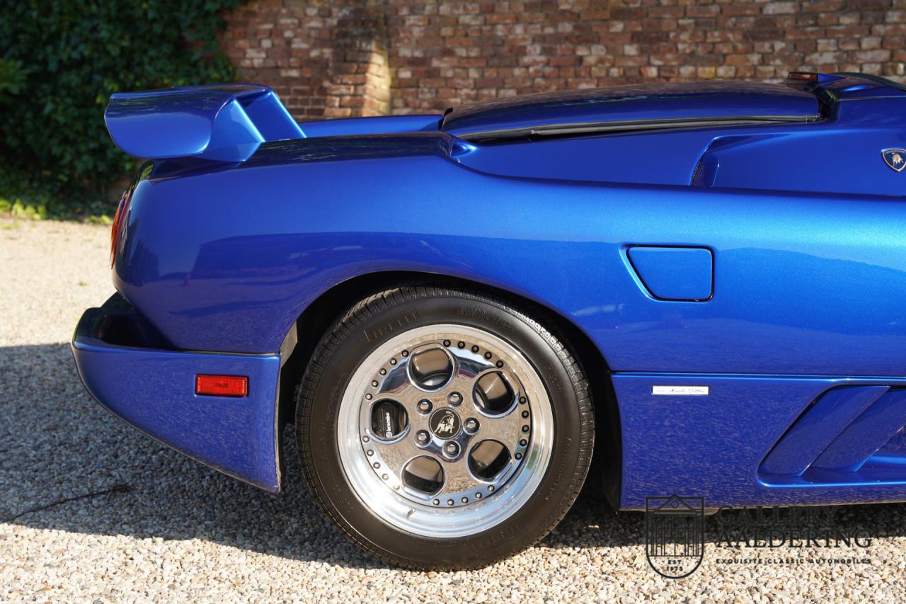 1996 Lamborghini Diablo Roadster VT &ldquo;35.000 kms and dealer service&rdquo;