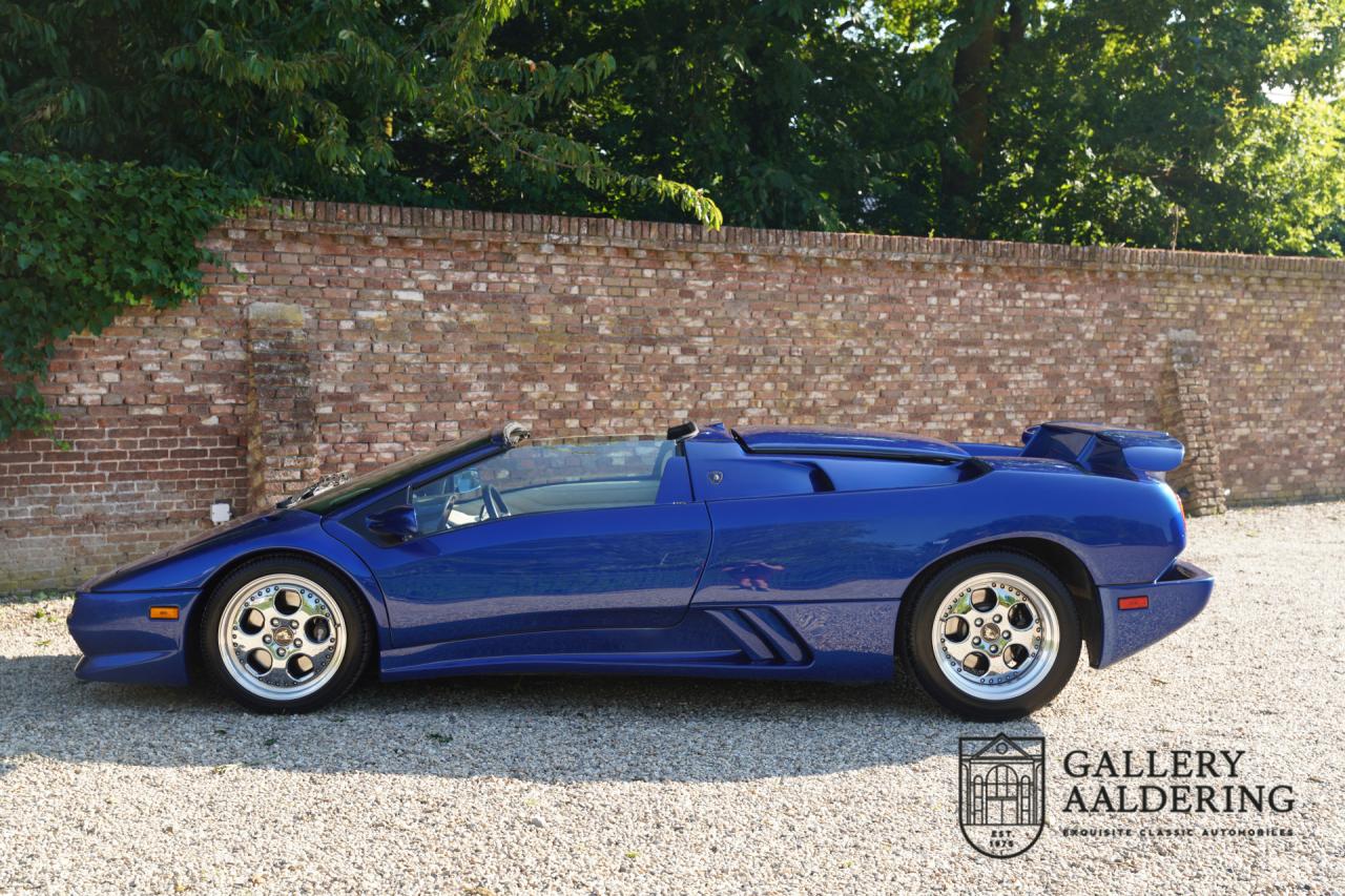 1996 Lamborghini Diablo Roadster VT &ldquo;35.000 kms and dealer service&rdquo;