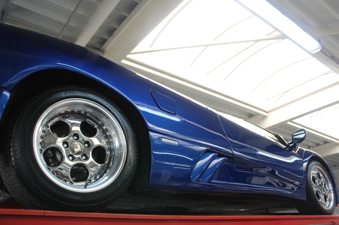 1996 Lamborghini Diablo Roadster VT &ldquo;35.000 kms and dealer service&rdquo;