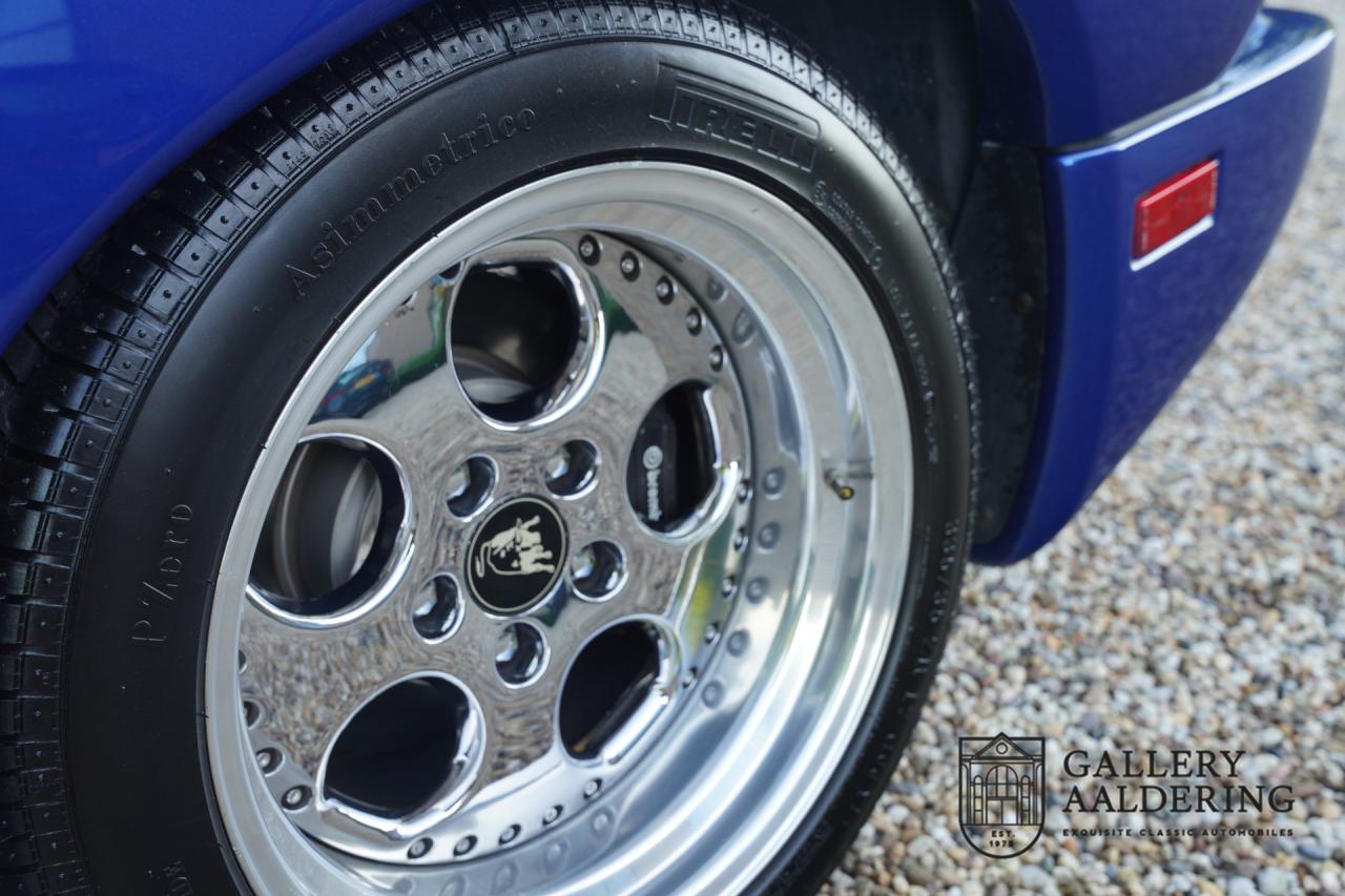 1996 Lamborghini Diablo Roadster VT &ldquo;35.000 kms and dealer service&rdquo;