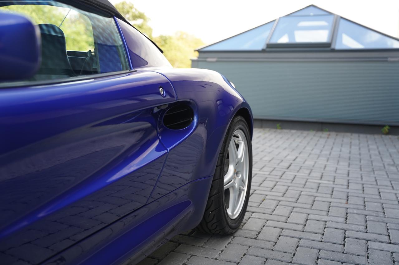 1998 Lotus Elise
