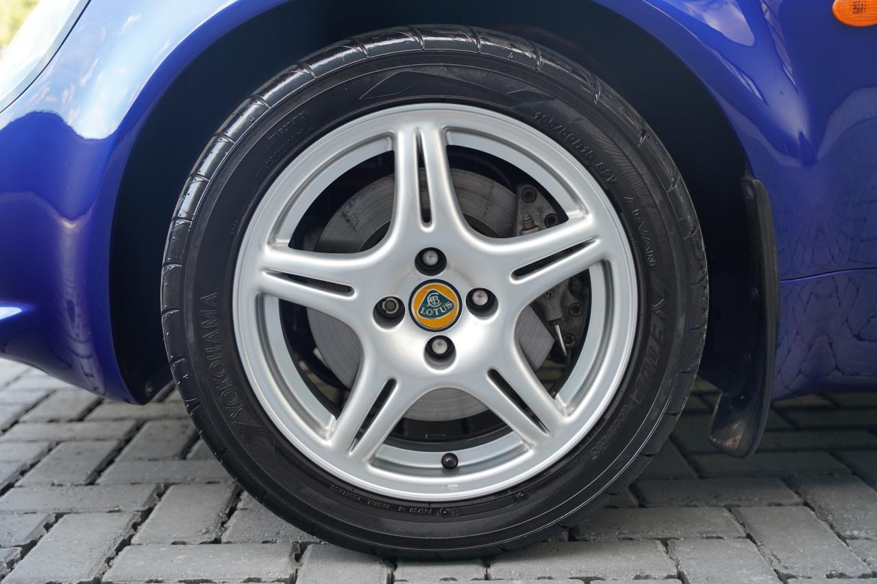 1998 Lotus Elise