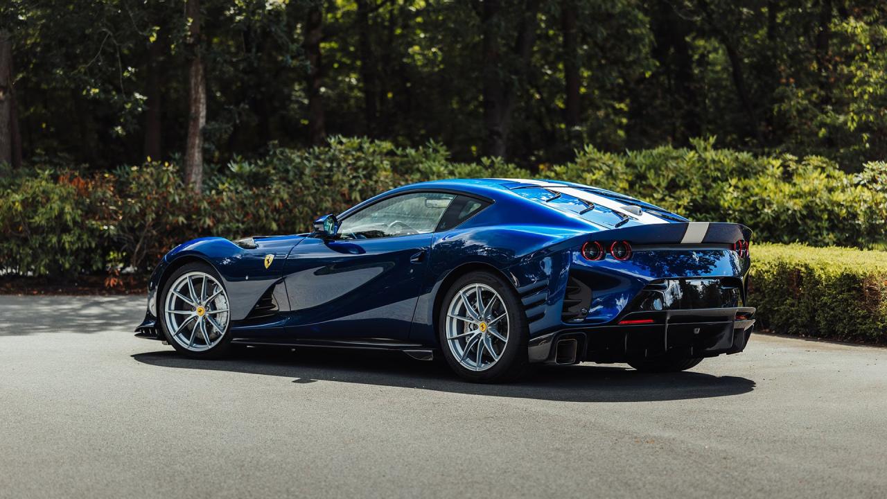 2022 Ferrari 812 Competizione