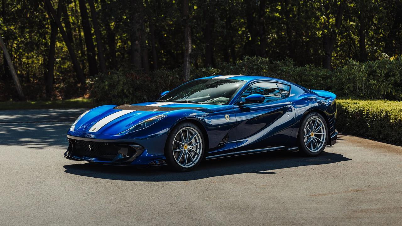 2022 Ferrari 812 Competizione