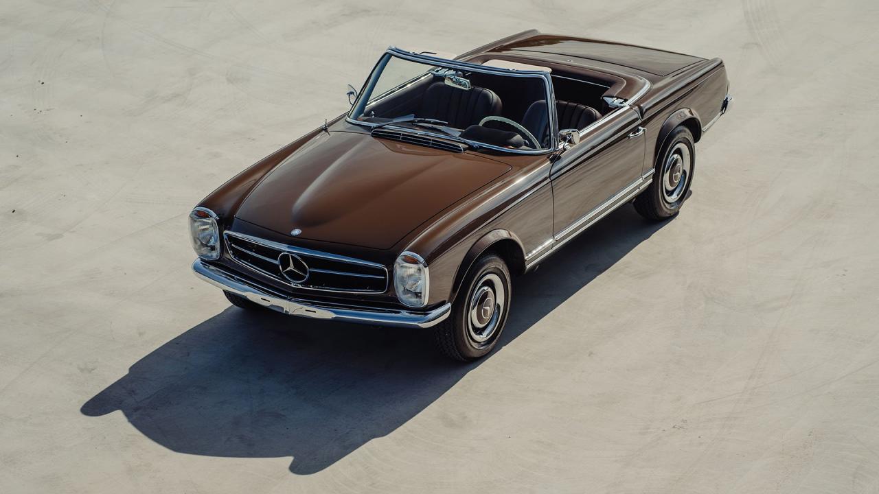 1965 Mercedes - Benz 230 SL Pagoda