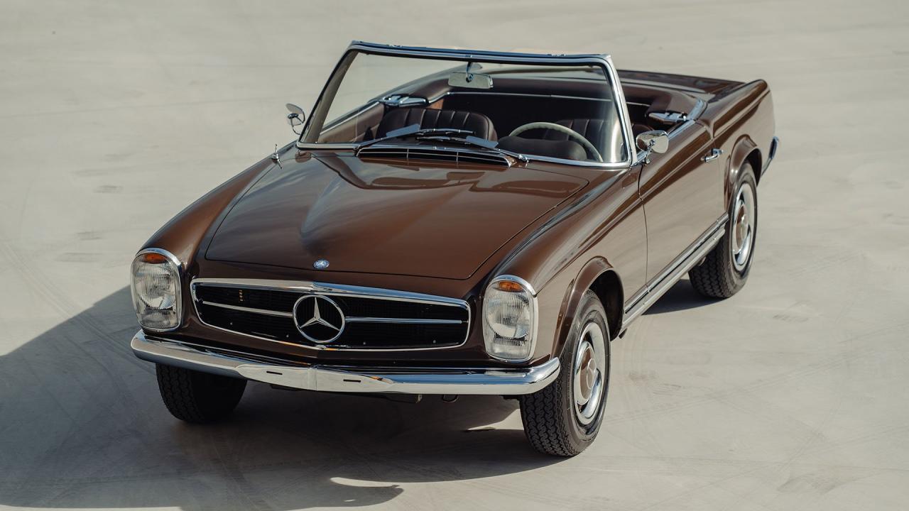 1965 Mercedes - Benz 230 SL Pagoda
