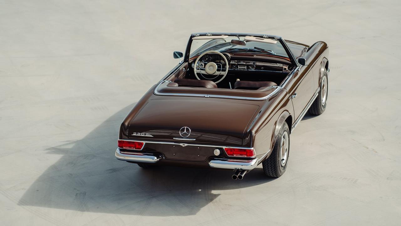 1965 Mercedes - Benz 230 SL Pagoda